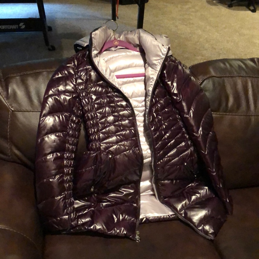 Laundry by Shelly Segal puffer coat with hood